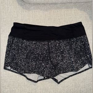 Lululemon Speed Up Low-Rise Short